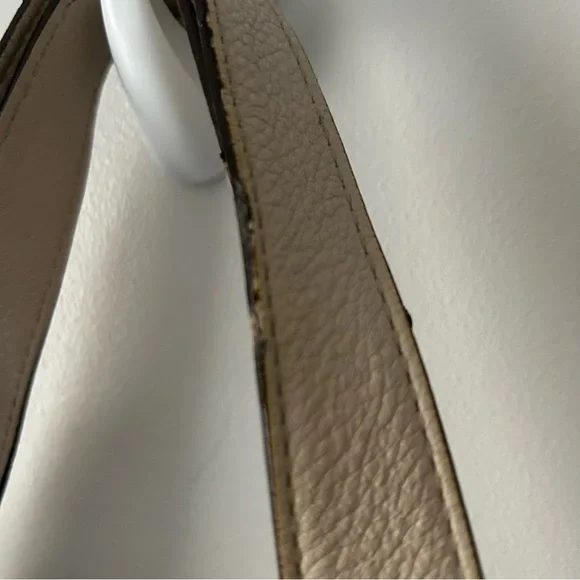 Michael Kors East West Fulton pebbled leather tote - Picture 12 of 13